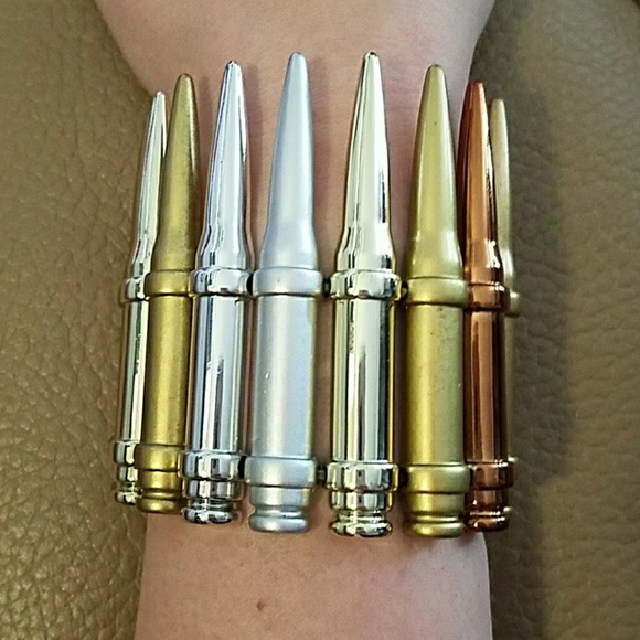 Boutique Jewelry - Bullet bracelet